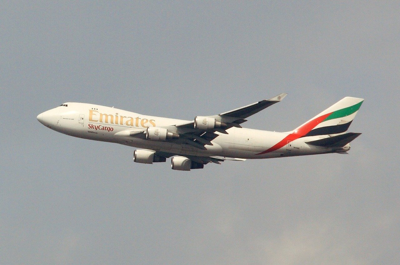 aeroplane-16028_1280.jpg