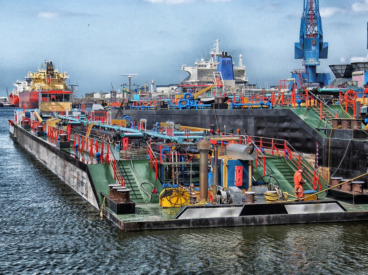 rotterdam-142710_1280.jpg