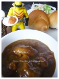 朝からキレンジャー参上！お供はペリカンのパン☆