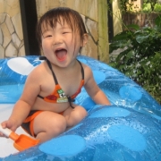 「るぅちゃんプール大好き！」【豪華現品】夏にぴったりの美容液！あなたの&rdquo;夏&rdquo;を写真に撮ろう！の投稿画像