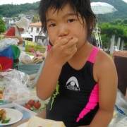 「お外でトマト！！」「トマトは好きですか？」キッズモデル大募集!!の投稿画像