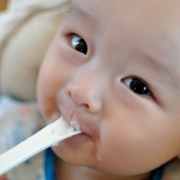 「初めての”ごはん”」【赤ちゃん写真コンテスト開催】魚沼産コシヒカリ１年分♪豪華賞品多数ご用意！の投稿画像