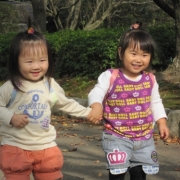 「お友達と仲よくっ♪」芸術の秋！写真をデコデコしたい方いらっしゃーい☆写真投稿でフォトブックを作ろうの投稿画像