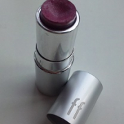 「母の物ですが・・・」1品３役の「リップスティック」☆現品モニター募集！！の投稿画像