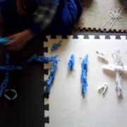 「洗濯ばさみ」サプリ米と考えよう！何かを使ってサプリ米って書いてください！！の投稿画像