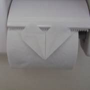 「おもてなし」第１回　芸術の秋◆皆でトイレットペーパー折り紙に挑戦してみませんか？＜ハート編＞の投稿画像