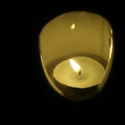 「揺れるキャンドルの火」【mimoiキャンドル画像募集】キャンドルに火を灯してみんなで癒されてみよう♪の投稿画像