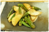 「ミニオクラと長芋のバター炒め」の画像（1枚目）