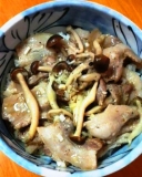 豚としめじの塩丼ぶり☆