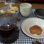 「朝食の一コマ」ティータイムの画像大募集中！『フレーバールイボスティー(マスカット)』20名様の投稿画像