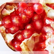 「＊ザクロ＊」【オールインワンゲル青じゅるの田舎家】あなたが撮影した★秋を感じる写真★大募集♪の投稿画像