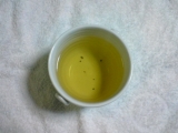 「燕龍茶（ヤンロン茶）って知っていますか？写真は急須に入れてすぐの燕龍茶です」の画像（1枚目）