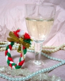 「シャンパンで乾杯！」の画像（1枚目）