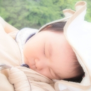 「遊びつかれて、すやすや」【参加者全員】ベビーとお出かけの写真を投稿して柔らかシリコンスプーンプレゼント！の投稿画像