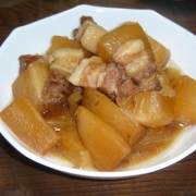 「大根と豚バラ肉の煮込み」【ママの味方プロジェクト】大根が大好きになるレシピ大募集！の投稿画像