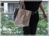 口コミ記事「カシュカシュcachecacheの新作【スカーフ付きエナメルトート】可...」の画像