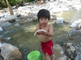 「夏の川遊び」の画像（1枚目）