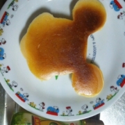 「ミッキーのパンケーキにオリーブオイル★」【優秀賞は油60本進呈！】ちょっとdeちょうどいい70ｇ瓶のある食卓写真を大募集の投稿画像