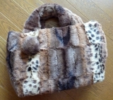 口コミ記事「カシュカシュミックスフェイクファーリバーシブルトートバッグ」の画像