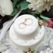 「ウェディングケーキのリングピロー」あなたの傑作写真をミニトートバックにプリントいたしますの投稿画像