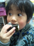「おにぎりで元気満タン！！」の画像（3枚目）
