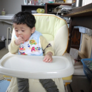 「一緒に食卓を囲みたいね～」bomeハイチェア　モニター募集の投稿画像