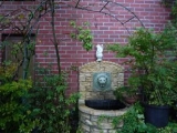 「★ギャラリーの庭のライオンの蛇口★」の画像（1枚目）