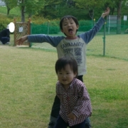 「公園で大はしゃぎ」【本格的な写真集作成のフエルフォトブック】☆ＧＷに撮った想い出写真☆大募集！の投稿画像