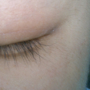 「目尻の毛」女のうっかり毛コンテスト！優勝者にはフェイスヘアーブロック3本プレゼント！の投稿画像