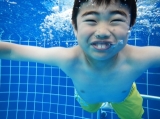 「水中」の画像（1枚目）