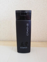 口コミ：【モニター】ダンナの加齢臭対策にブラックフォースシャンプーの画像（2枚目）