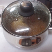 「この３つ！」アカオアルミより☆お宅のお鍋拝見！写真を送って当社オリジナル商品をゲット！！の投稿画像