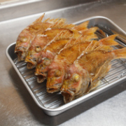 「油きりに、天ぷら油の残りをこしたり、大活躍！」アカオアルミより☆アンケートに答えてゲット！料理に便利なバットセットお試しあれ！の投稿画像