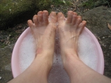 「ばばんばばんばんばん♪　足湯でのびのび～～(#^.^#)」の画像（1枚目）