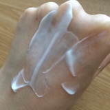 口コミ：すべすべいい香り♪ＮＡＮＡＣＯＳＴＡＲの美容液ハンドクリーム(o^^o)の画像（4枚目）