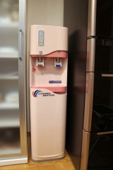 口コミ：コスモウォーターの最新型ウォーターサーバーの画像（3枚目）