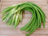 「にんにくの芽を丸ごと味わう！花の部分も最高に美味♪」の画像