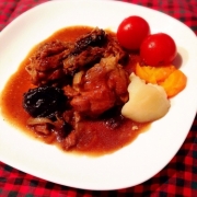 「鶏肉とプルーンの赤ワイン煮」美肌お料理の写真大募集！　無添加ミスト化粧水とオリジナル京手ぬぐいが当たる！の投稿画像