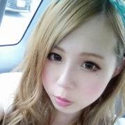 「肩より上のお顔写真」【夏本番！】お尻ニキビ・黒ずみケアジェル 「商品＆お顔写真モデル」募集の投稿画像