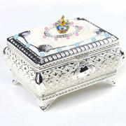 「クラウン好きなので。」＜一緒に宝石箱を作りませんか？＞アイデアコンテスト♪特別賞には豪華宝石箱セット！の投稿画像