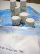 口コミ記事「京都薬品ﾍﾙｽｹｱ「EFｽｷﾝｹｱﾄﾗｲｱﾙｾｯﾄ」」の画像