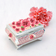 「バラづくしで！」＜一緒に宝石箱を作りませんか？＞アイデアコンテスト♪特別賞には豪華宝石箱セット！の投稿画像