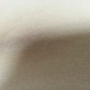 「うっかり」長期モニター募集！女のヒゲに眉毛に！フランス発の顔用抑毛美容液！の投稿画像