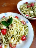 自家製バジル＆ミニトマトのジェノベーゼパスタ