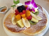 ミックスフルーツのパンケーキ！