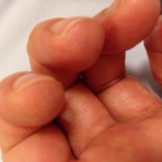 「ガサガサ」【長期モニター】フランス発のネイルエッセンス現品モニター募集の投稿画像