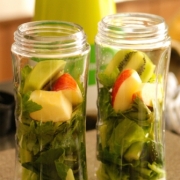 「グリーンスムージー。」美肌ドリンク（手作り）の写真大募集！　無添加ミスト化粧水と京手ぬぐいが当たる！の投稿画像