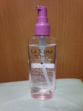 ラサーナのヘアエッセンスです。<br />何年も愛用しています。