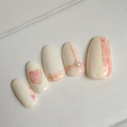 ふんわり甘甘ネイル