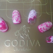 「ハートがいっぱいバレンタインネイル」第5回ネイルアートコンテスト「ピンクを使ったバレンタインアート」で豪華プレゼントの投稿画像